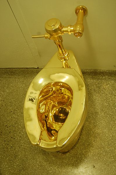 upload.wikimedia.org_wikipedia_commons_thumb_8_8b_gold-colored_toilet.jpg_398px-gold-colored_toilet.jpg